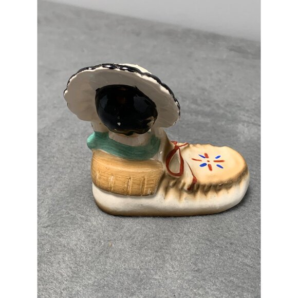 Vintage Native American Child Salt Shaker Moccasin 1960s Japan - Picture 13 of 13